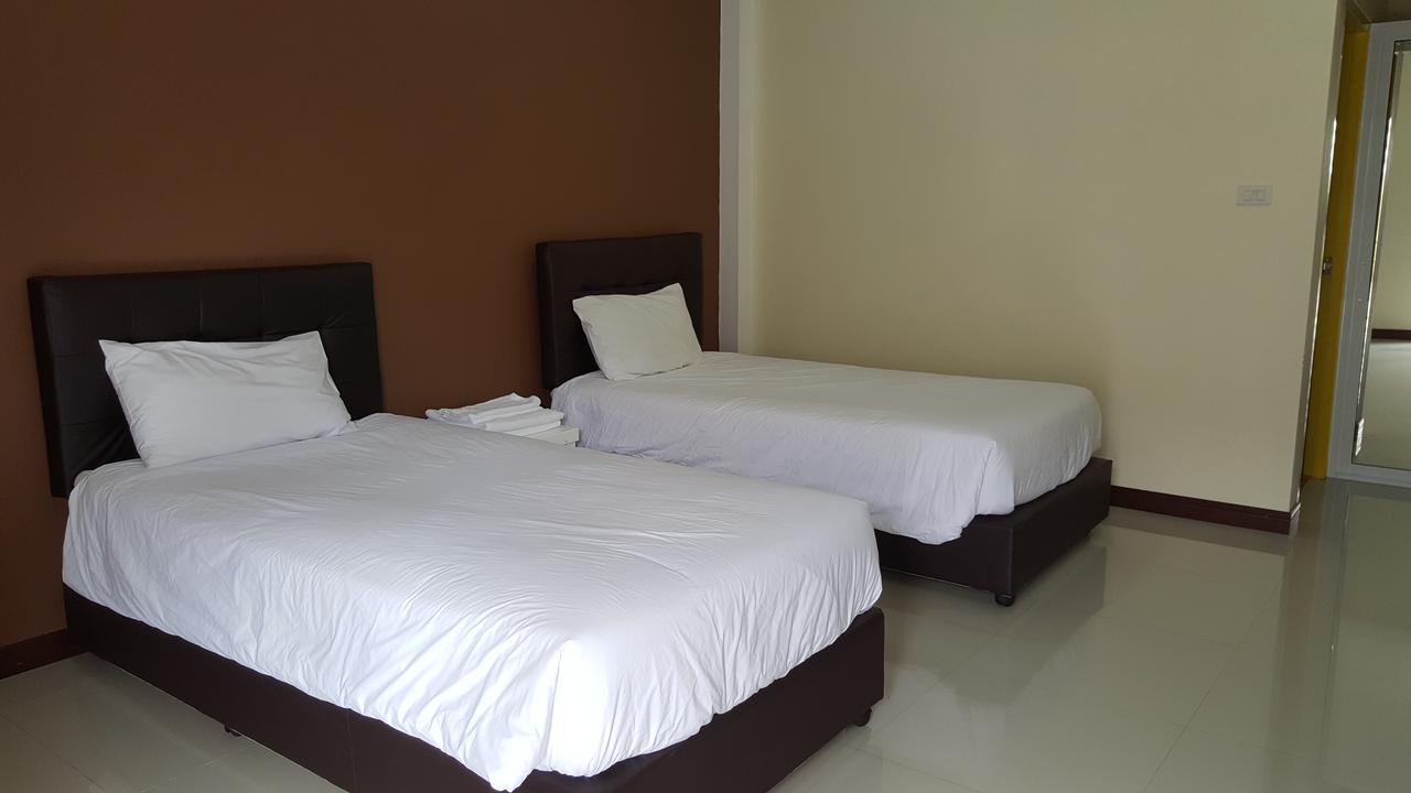 Charoensuk Grand Hotel Kabin Buri Eksteriør billede